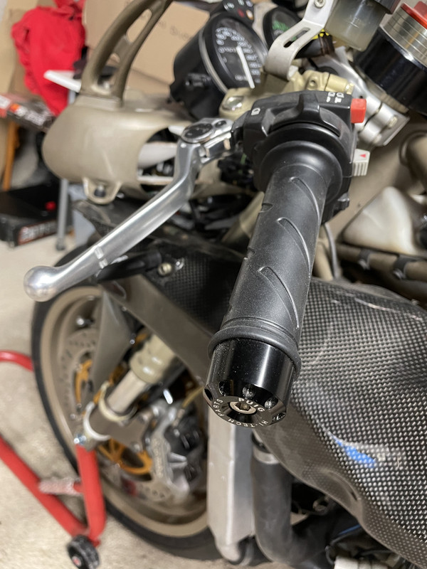 0068FB09-E02F-43CF-8933-B00076DA76A0