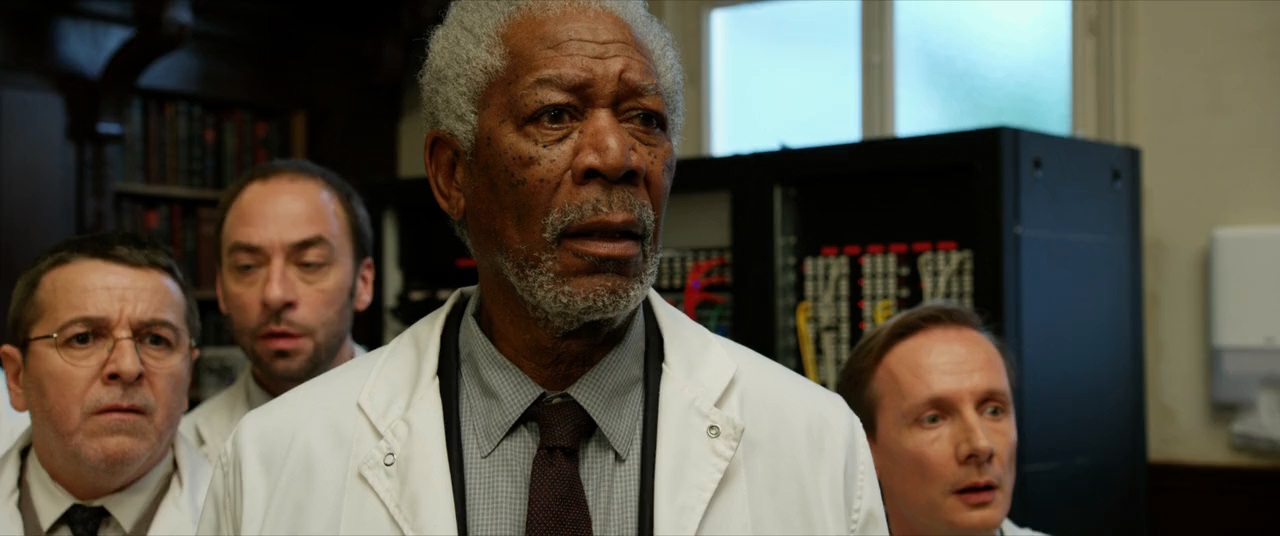 Lucy Movie Screenshot