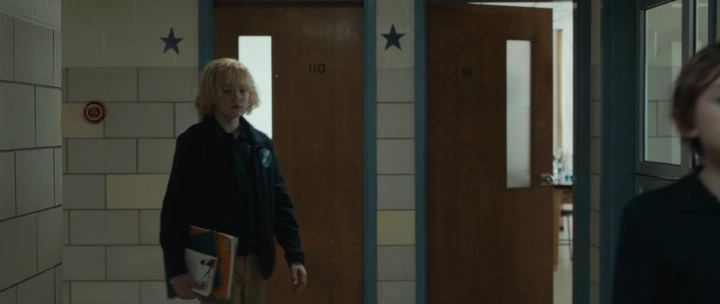 Barrons.Cove.2024..WEB-DLRip.ELEKTRI4KA_00_32_18_00_193