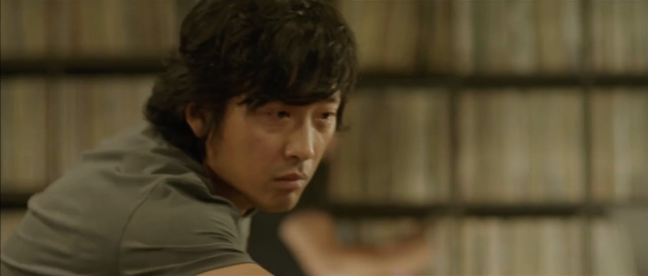 Love Fiction 2012 WebRip [Hindi + Tamil + Telugu + Korean] 480p, 720p ESub Screenshot
