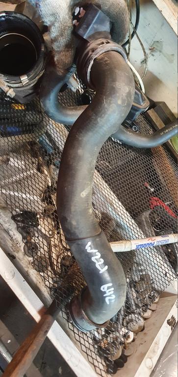 Патрубок интеркулера