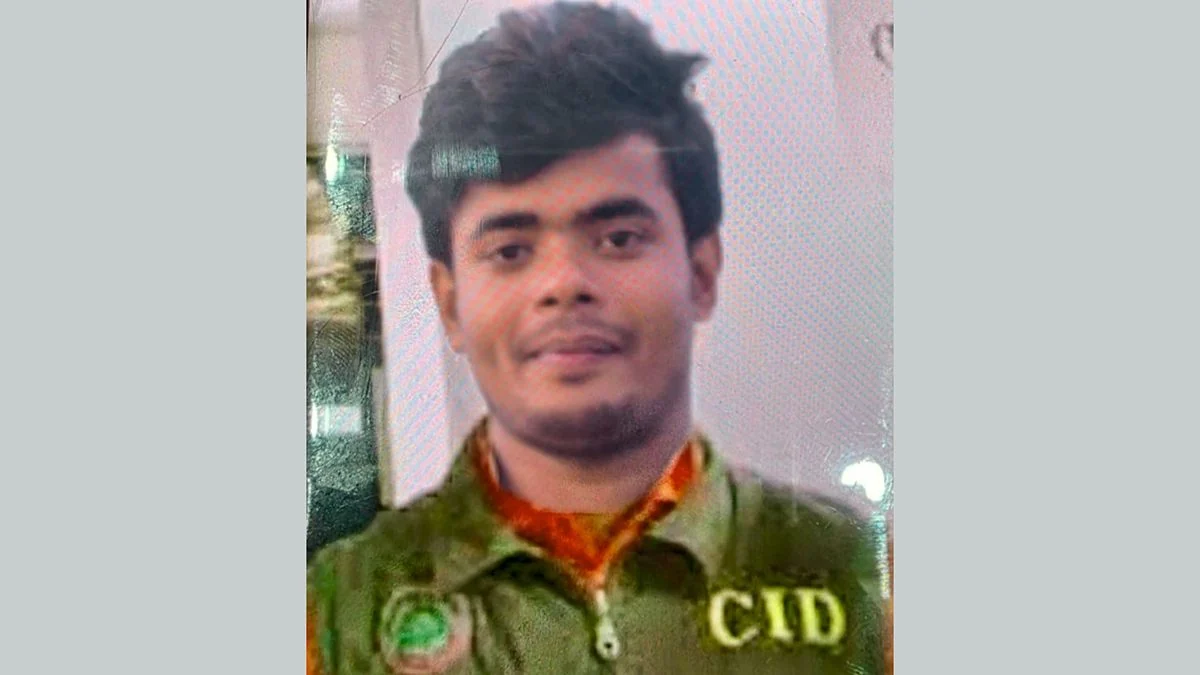 এআই দিয়ে সিআইডির ভুয়া কার্ড!