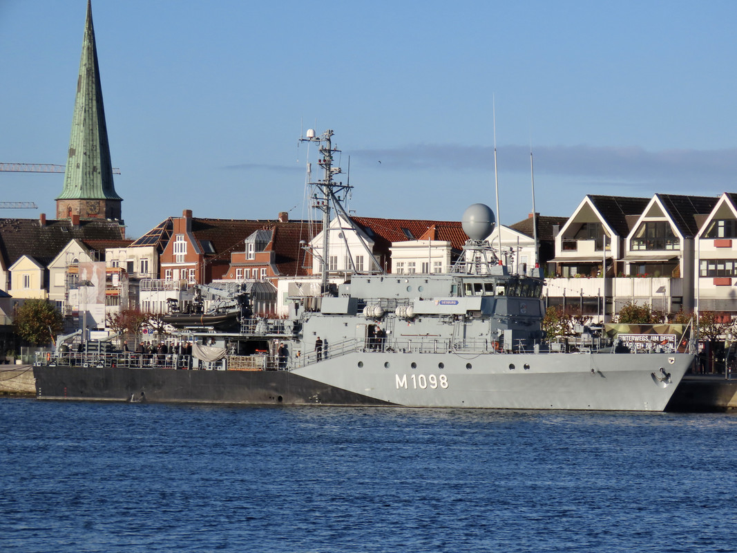 7B51A7B5-731D-4AA6-A9FC-F2A89C509077