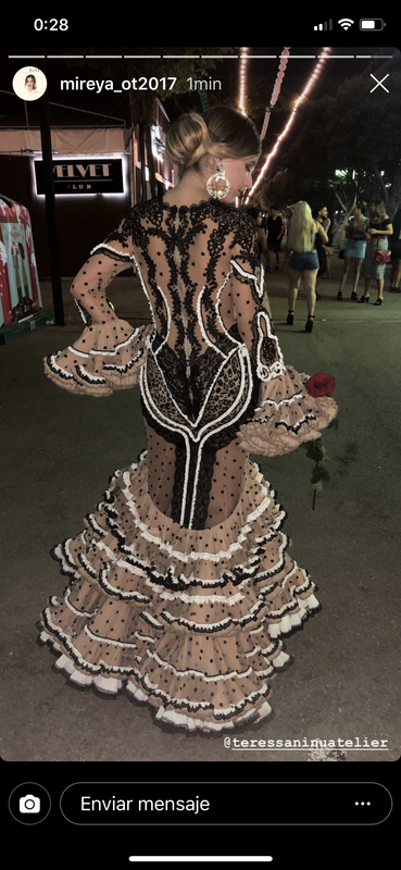 60E1D825-CD58-471A-8DCA-F56EAC7A24D2