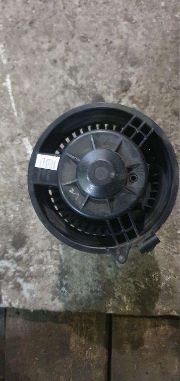 Вентилятор отопителя