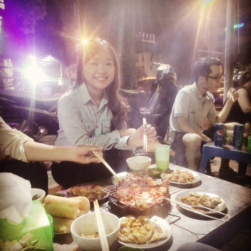 Bỏ túi ngay 9 quán lẩu nướng sinh viên ăn no nê không lo về giá tại Hà Nội - ảnh 9 bo tui ngay 9 quan lau nuong sinh vien an no ne khong lo ve gia tai ha noi - anh 9