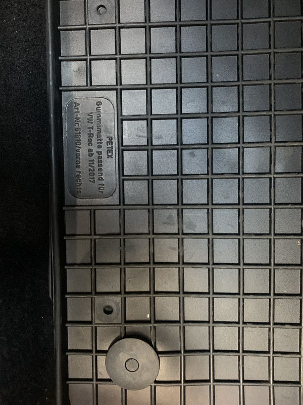 C2E01D46-1873-4047-880F-367C903E6D72