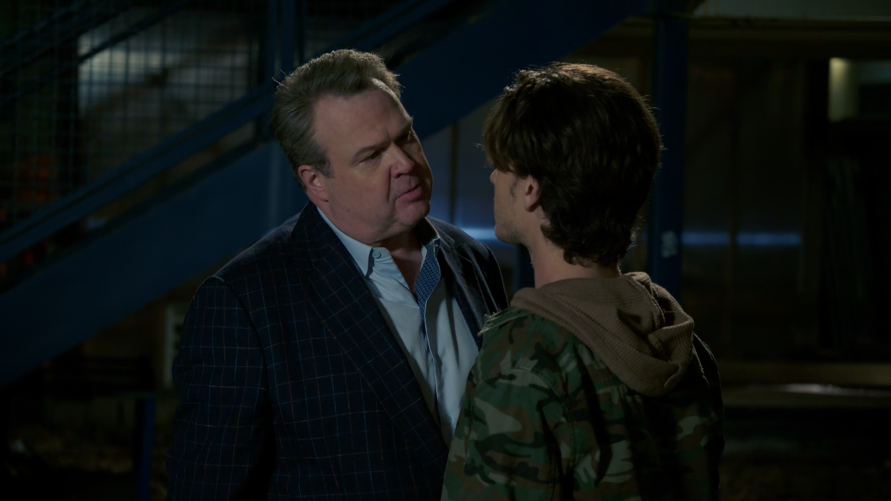 Modern.Family.S09E09.1080p.AMZN.WEB-DL.x265.10bit.AAC.5.1-Qman[U