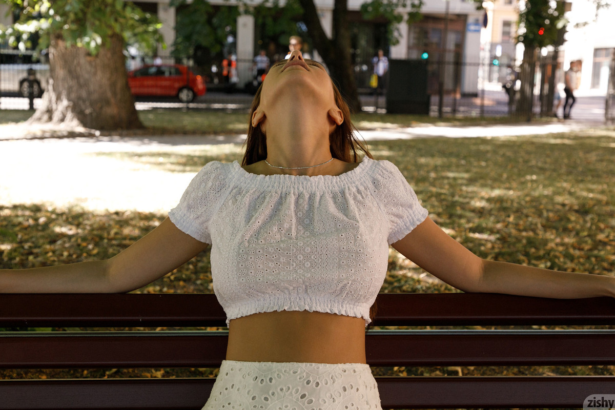 full_010_0916022018562728