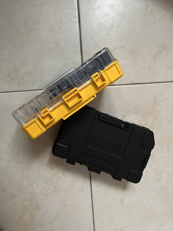 7-D49-E0-FE-2-EEC-41-BF-9-BDE-44-CE617-B7059.jpg