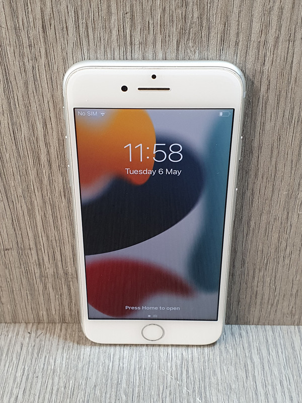 Apple - Apple iPhone7 128GB jam Apple iPhone 7 128GB - ZET BLACK Unlocked Fully Functional