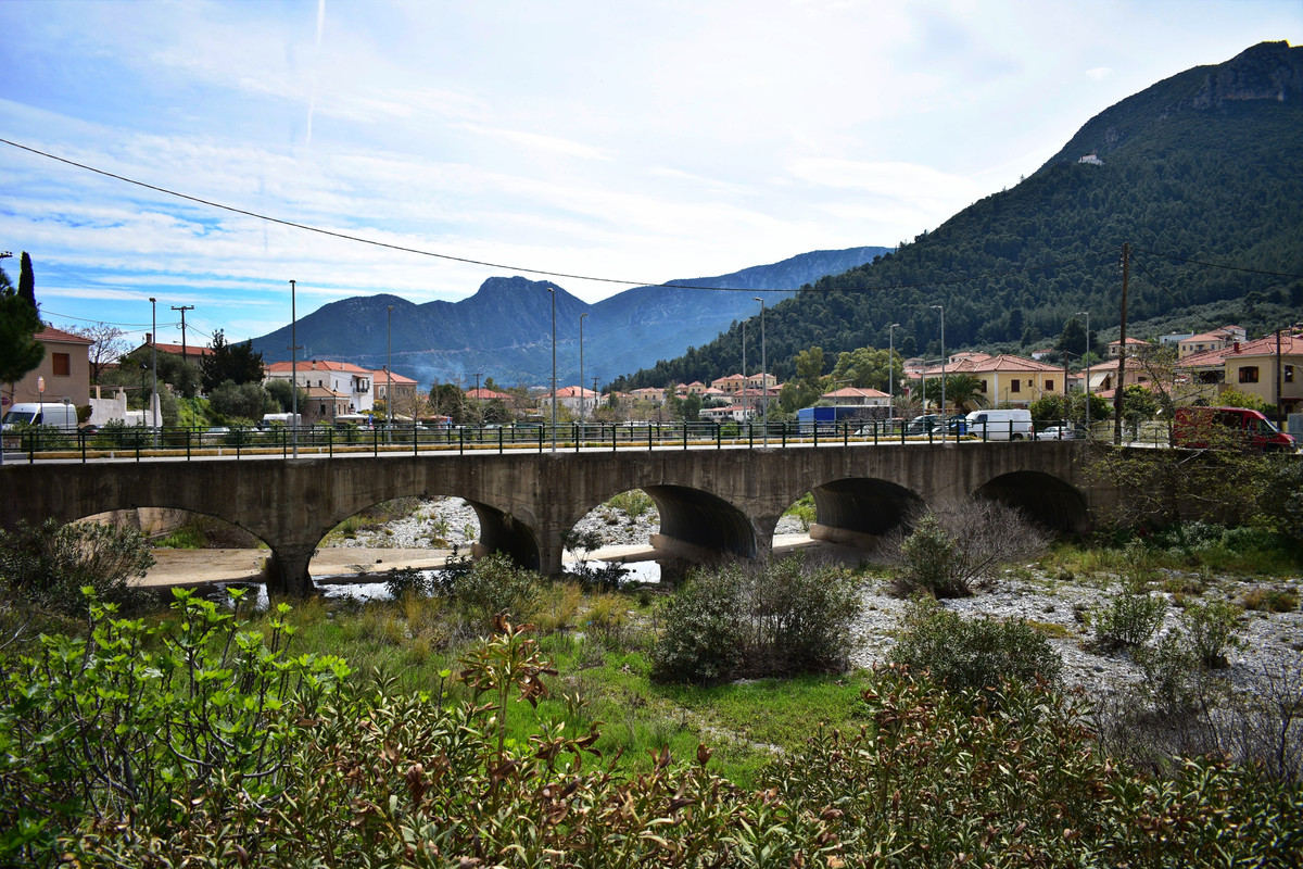 Λεωνίδιο (34)