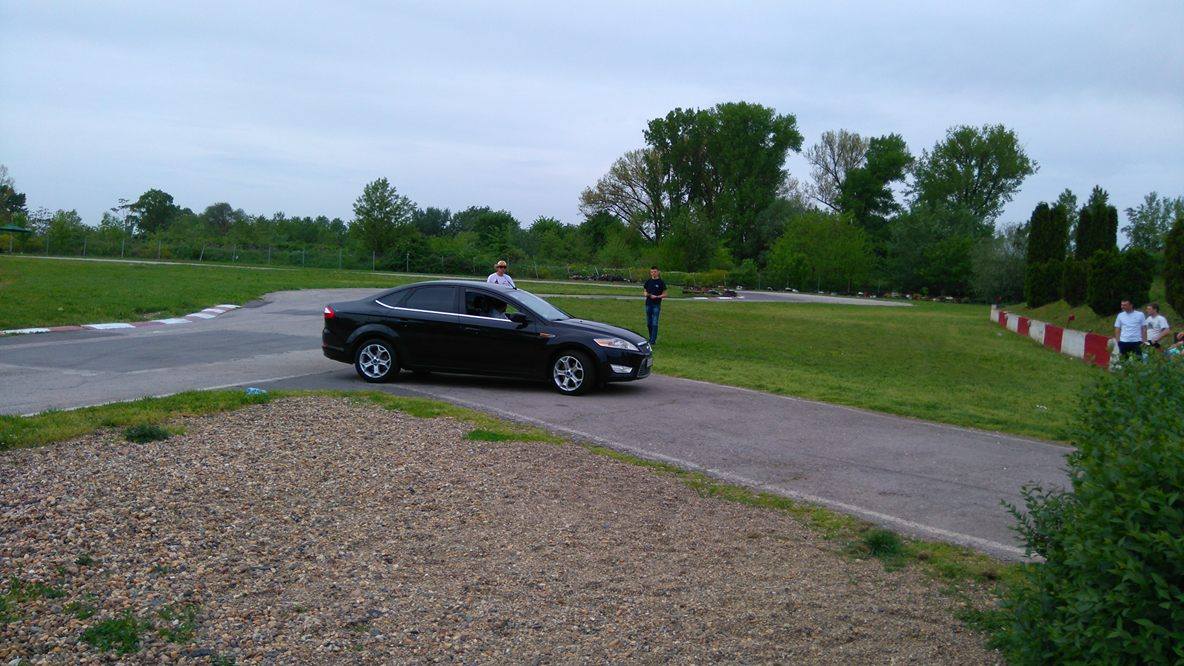 13009698_1046003342105582_252270913_o (1)