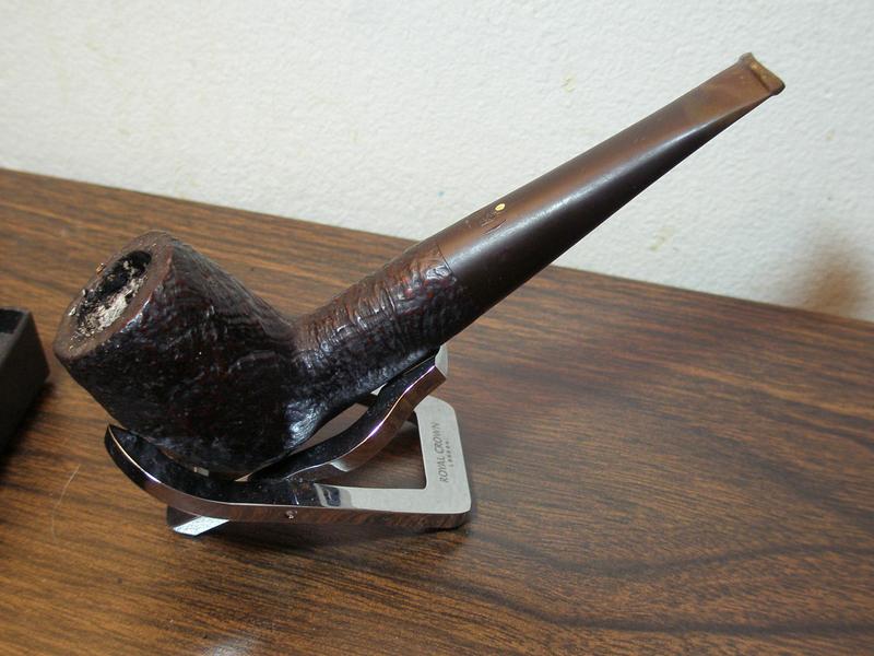 Dunhill-Shell-Billiard.jpg