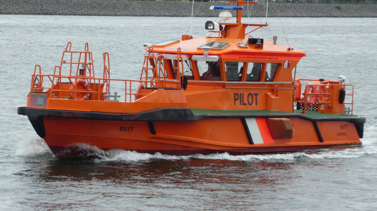 P1210684 (1940x1090)