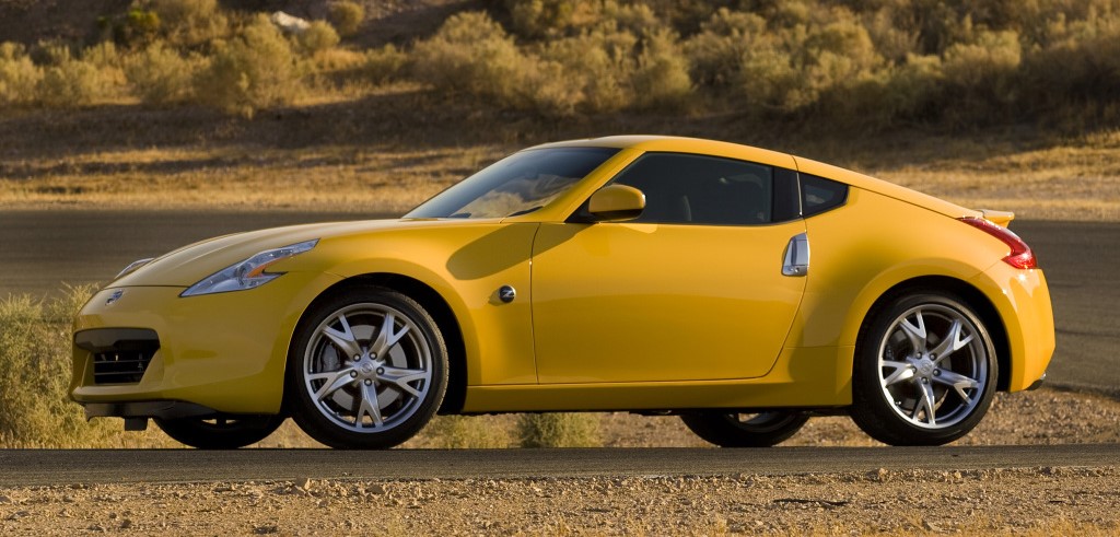 Nissan-370Z (2009-12)
