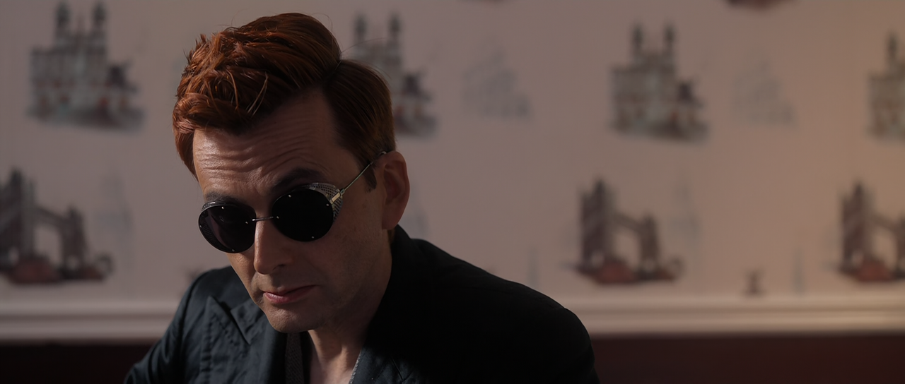 Good.Omens.S01E03.Hard.Times.1080p.10bit.BluRay.AAC5.1.HEVC-Vyndros.mkv_snapshot_36.41_[2020.07.15_0