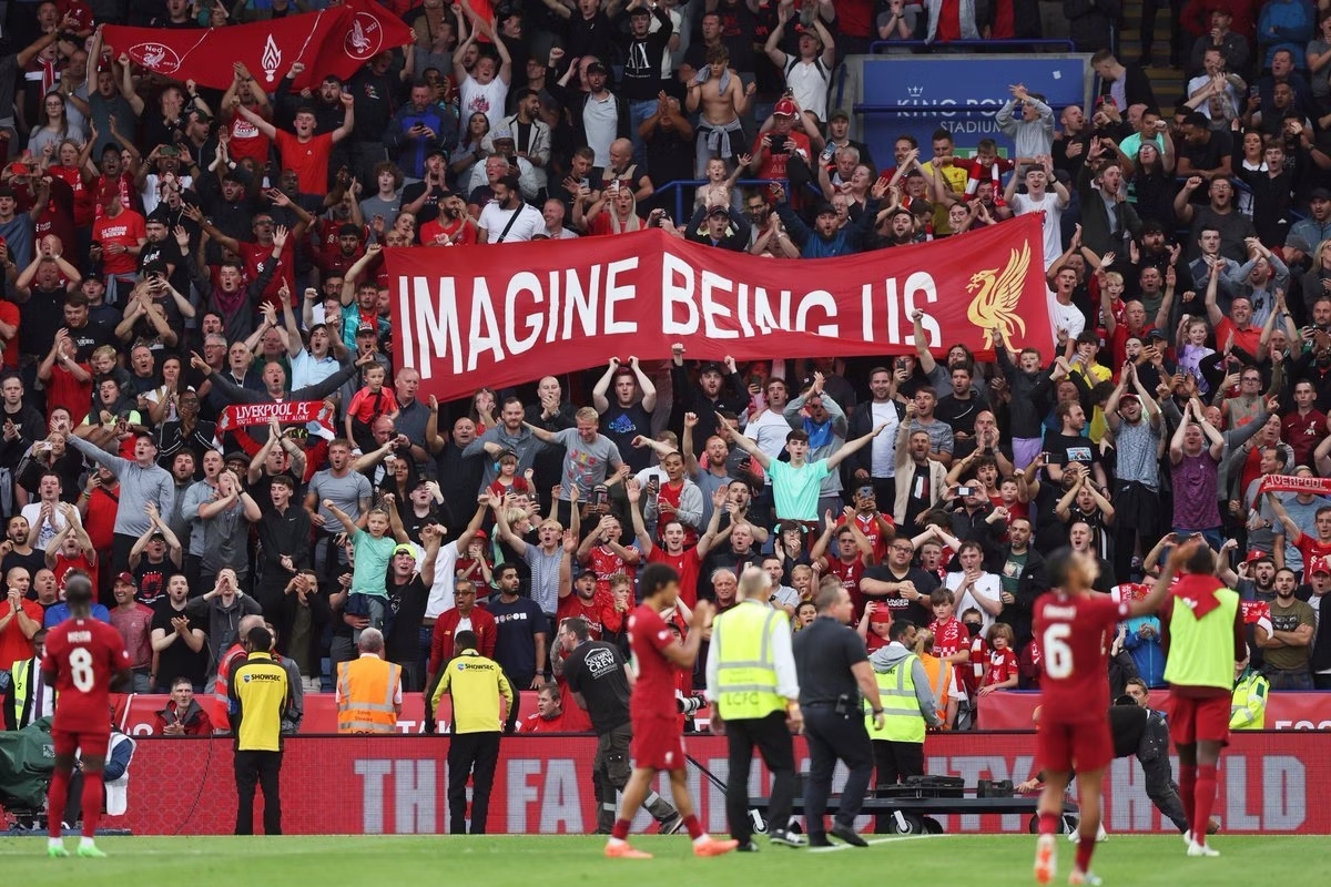 1686851-5224bdee-carabao-cup-final-at-ten-streets-social-eflyer