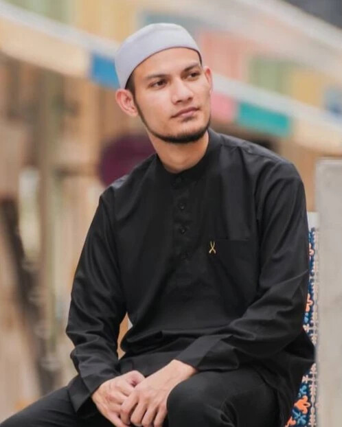Ustaz Adnin Roslan