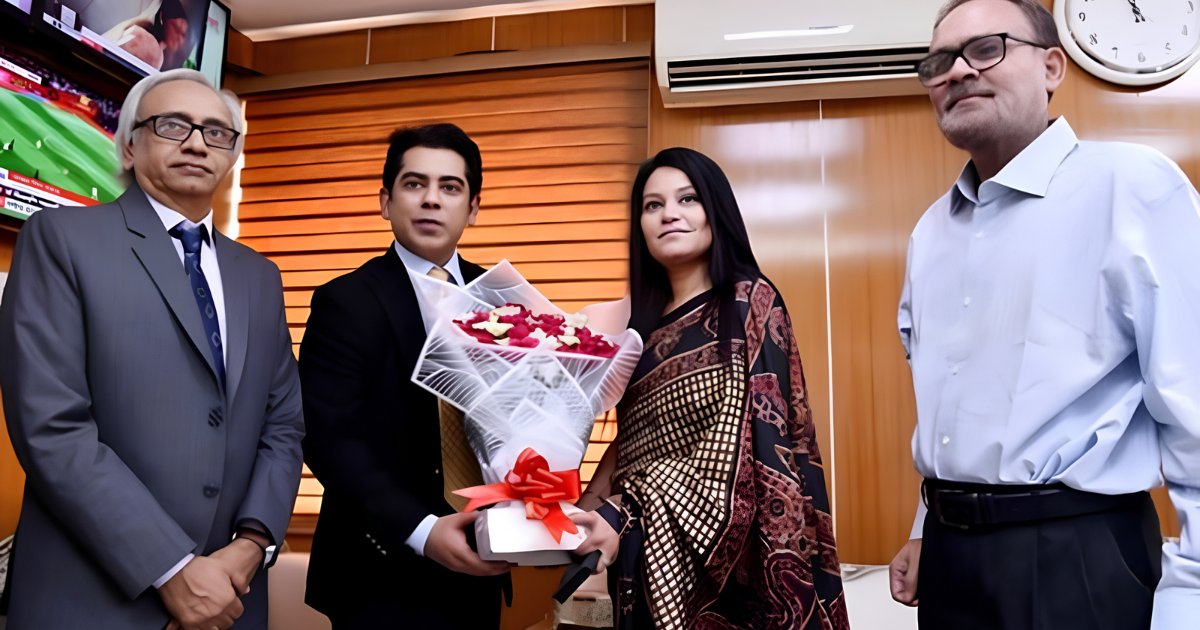 ‘কোনো সরকার বা বিশেষ ব্যক্তির জন্য নয়, জনগণের জন্য কাজ করবে তথ্য কমিশন’