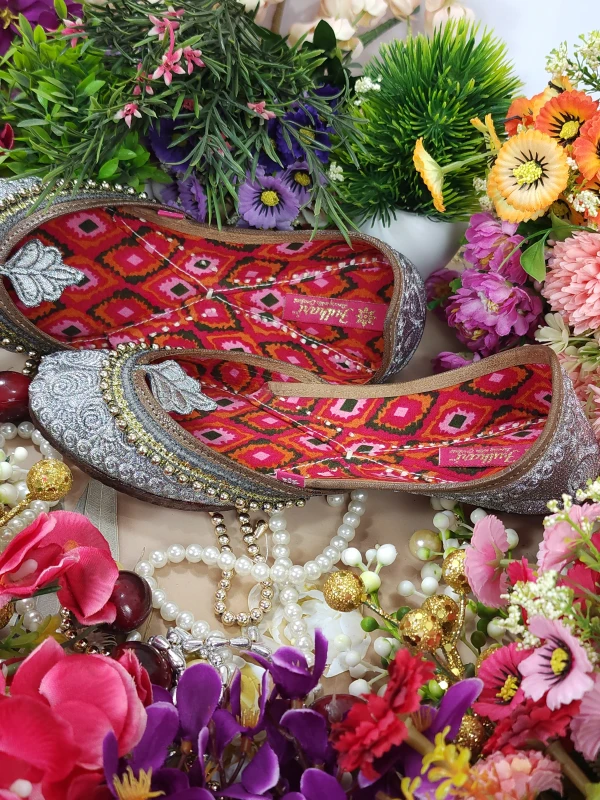 2152 Gunmetal Silver CR P18