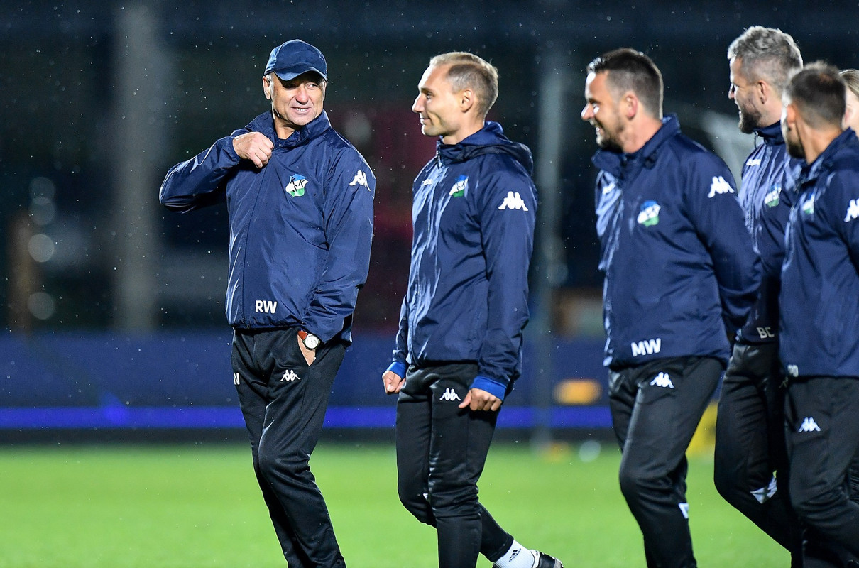 20210921PF_LS247_1920x1269_1920x1269