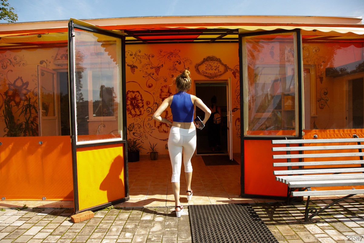 full_004_1138451345225450