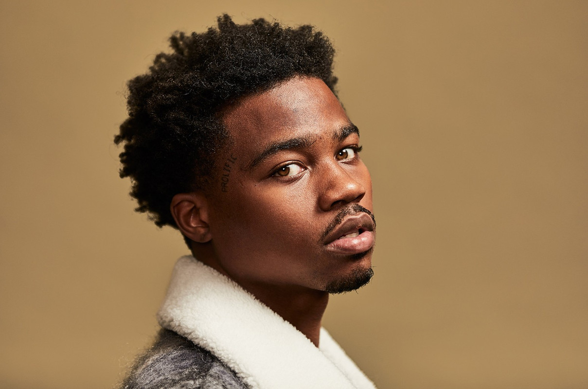 Roddy-Ricch-press-photo-2020-billboard-1548-compressed.jpg