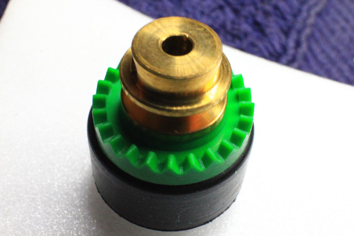 0002 24 th crown 15.5 x 8 slot it tyre mail