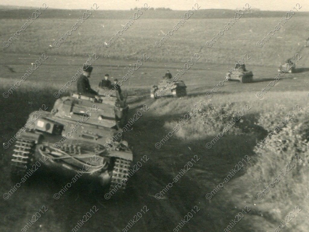Foto, Panzer-Abteilung 100 (Flamm), Vormarsch au