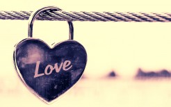 love-heart-lock-4k-t1.jpg