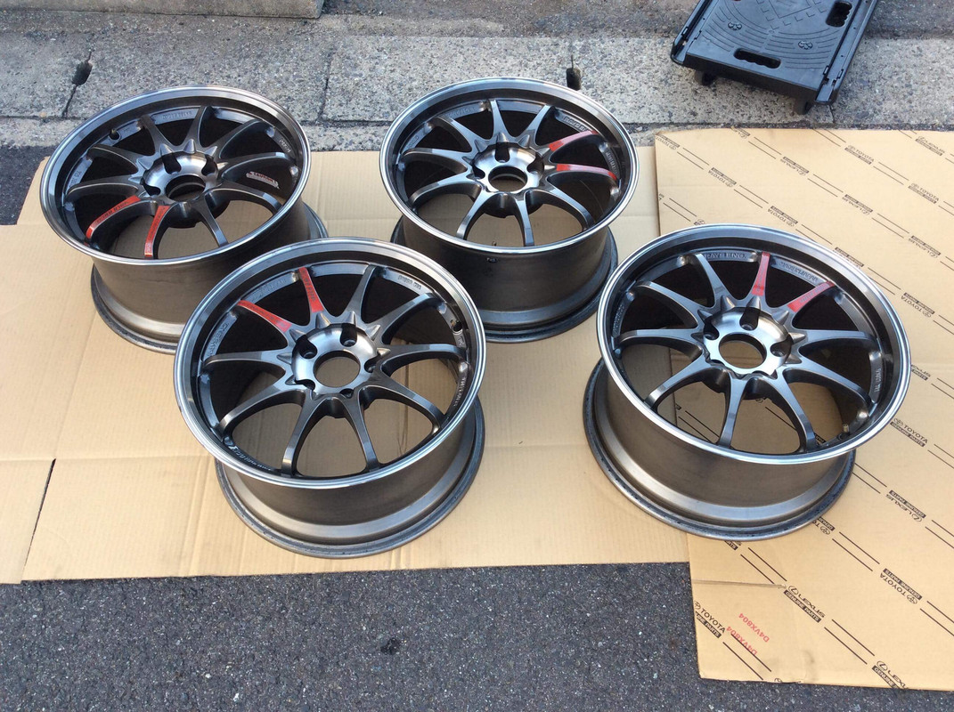 90A7A00E-B23E-4F23-AEFD-54BC7C18CF6B