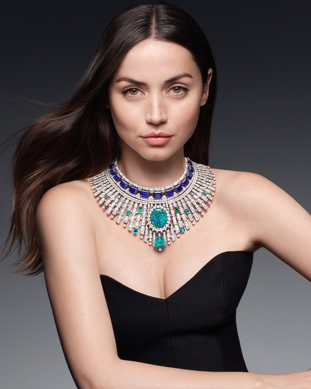 Ana de Armas volto della campagna Louis Vuitton Alta Gioielleria 2023 Ana de Armas volto della campagna Louis Vuitton Alta Gioielleria 2023