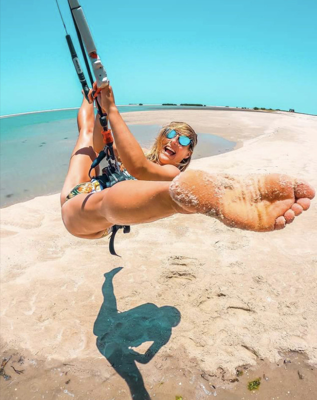 E4EB7B71-3B97-4537-94D8-B6B64AF688DD