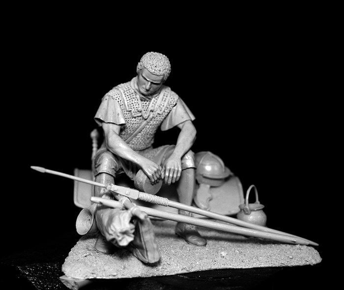 TR75-111 Roman legionary I-II cen (5)