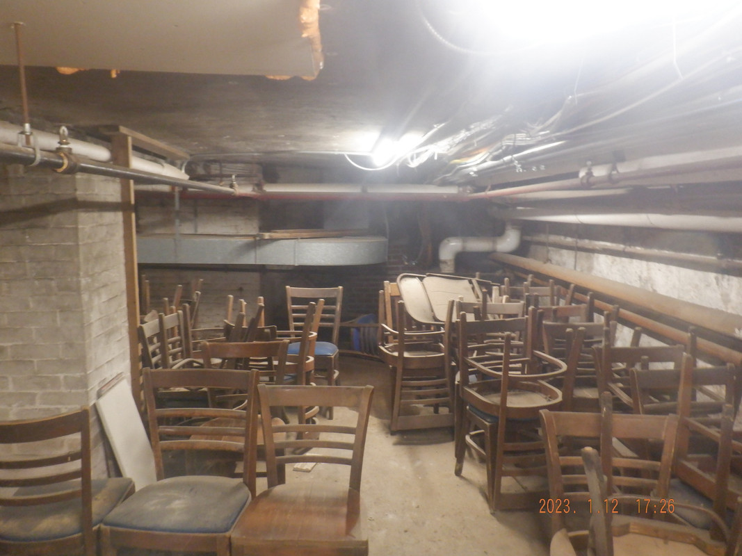 B7601815-A092-4479-8C38-F94D5B08D5C7-938-0000005170A296E6