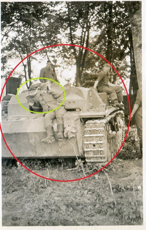 Foto Sturmgeschütz Panzer in Ruhestellung Russland 1941