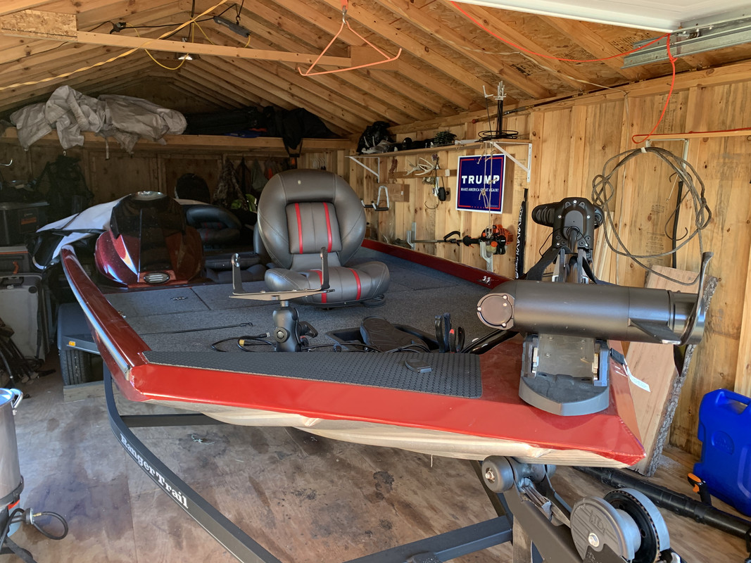 C309E676-41BE-42B8-943E-10F25FC841A1