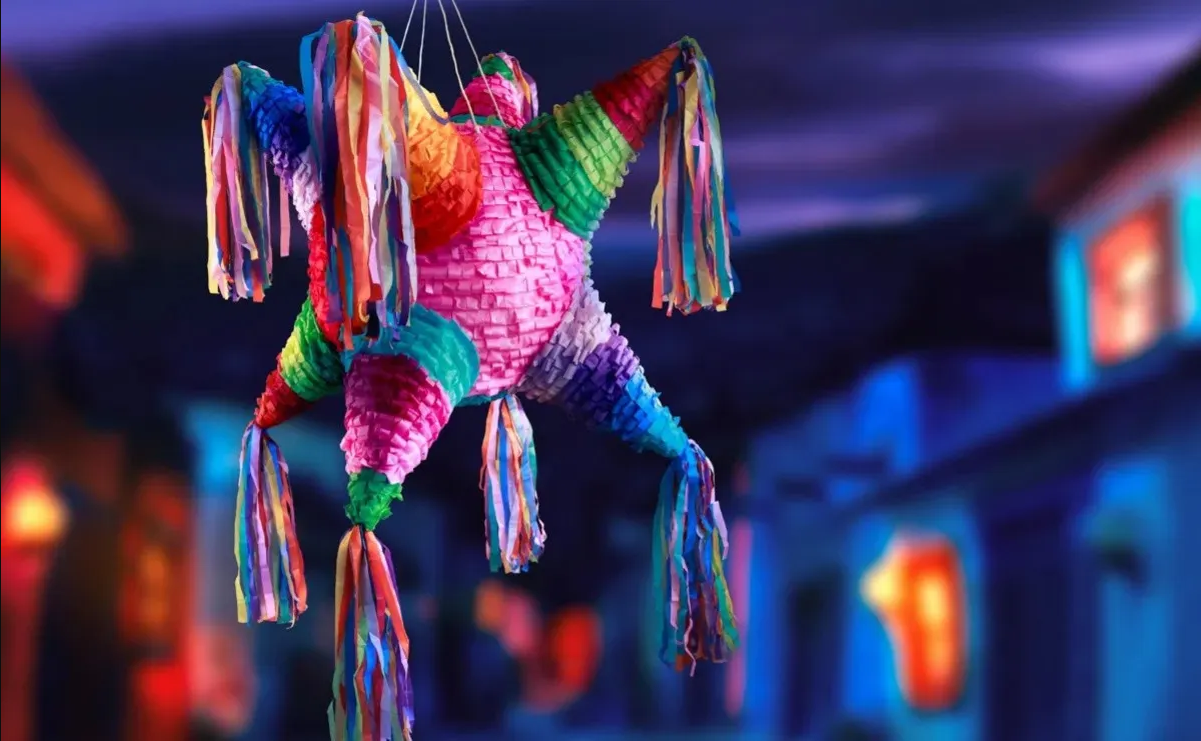 Significado de la piñata y sus elementos