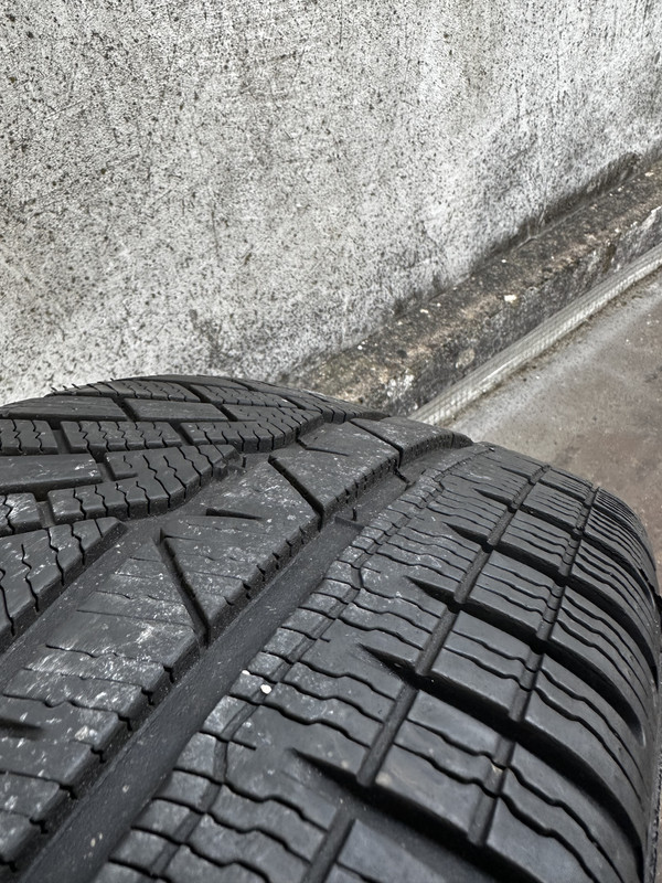 A2D2C68A-2975-47FF-845A-537BAF005102