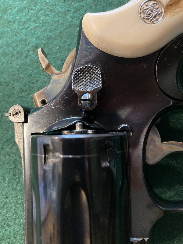 758838C0-AE64-46D6-AE7A-AB19EF7F7E10