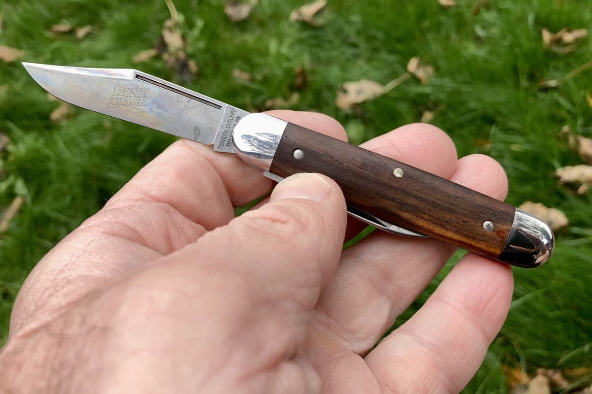 CDC8A71C-EE5A-451A-A2BE-9CB2F87B64F9