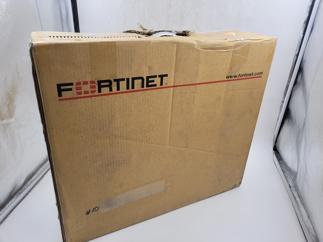 FORTINET FORTIGATE-200F 1U NETWORK FIREWALL P25129-01-07 FG-200F-BDL-841-36