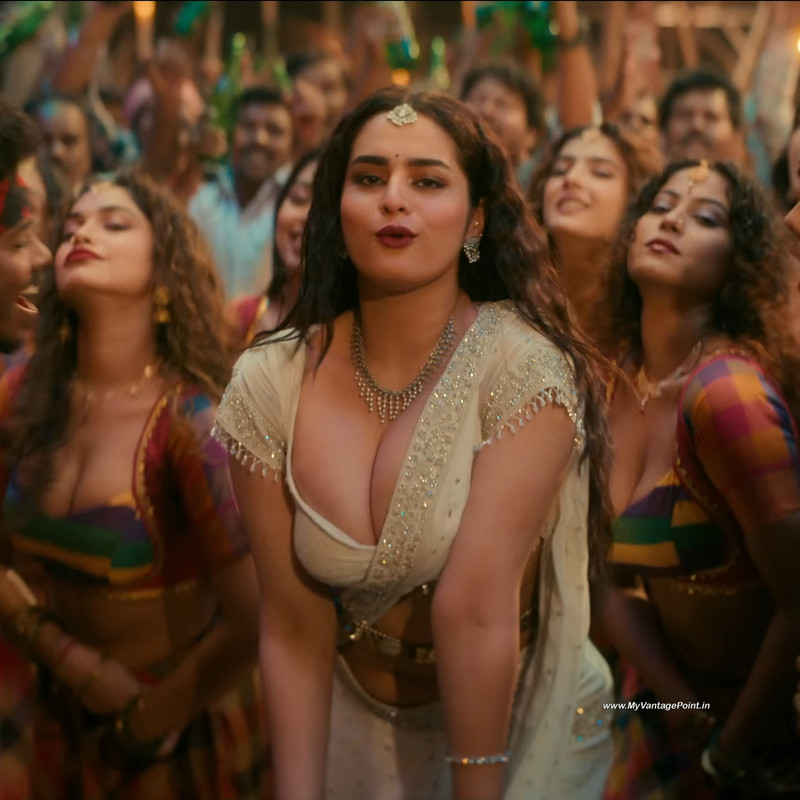 39 Ayesha Khan Hot Item Song MOTHA in Gangs of Godavari (2024)