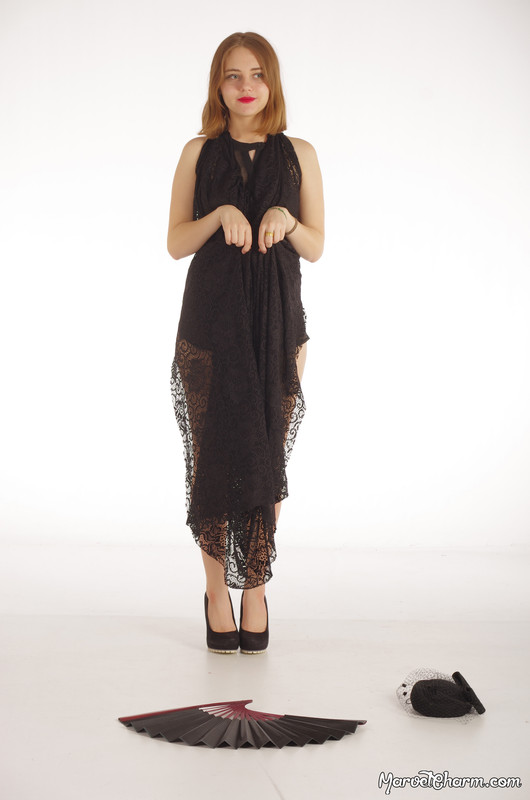 MarvelCharm_Nicolette-Black-Lace-040