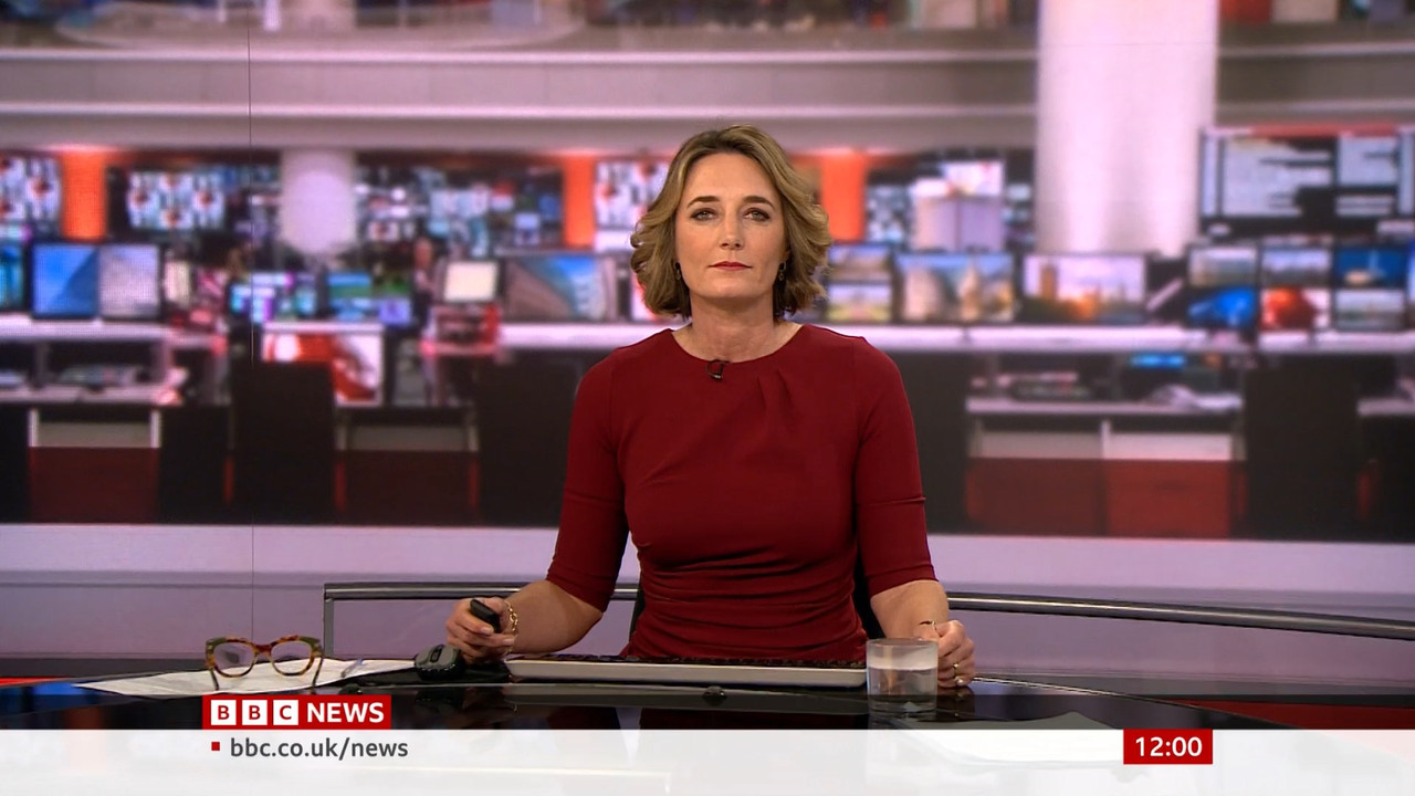 04.18 - 12.00.00 - BBC News. The latest news from the BBC. [S]..ts_snapshot_00.01.42.881