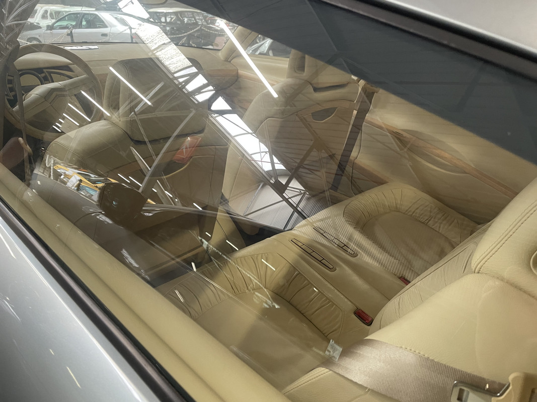 5B927C0F-7DDC-42DD-BD1B-38B0F43ECB7B