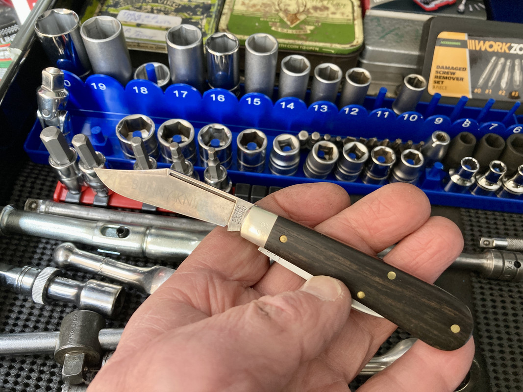 516BA319-EF9B-4880-B54C-D12178937A81