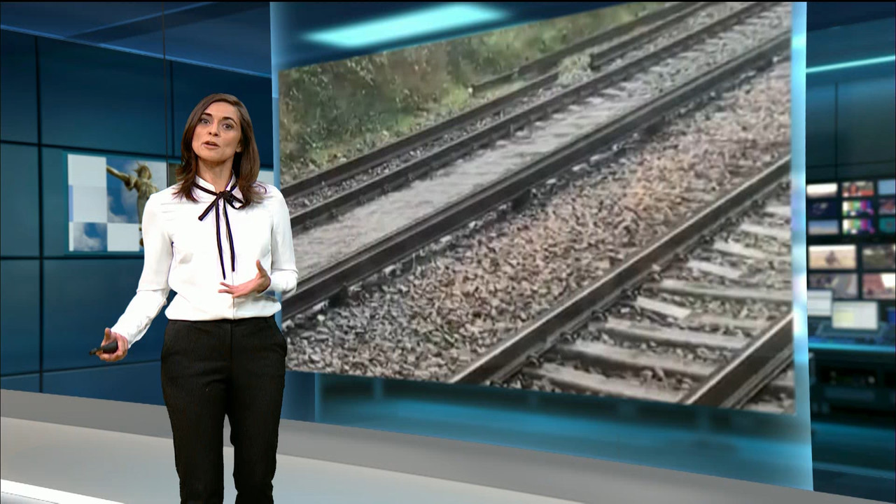 ITV Evening News_20221115_18301930.ts_snapshot_00.50.04.094