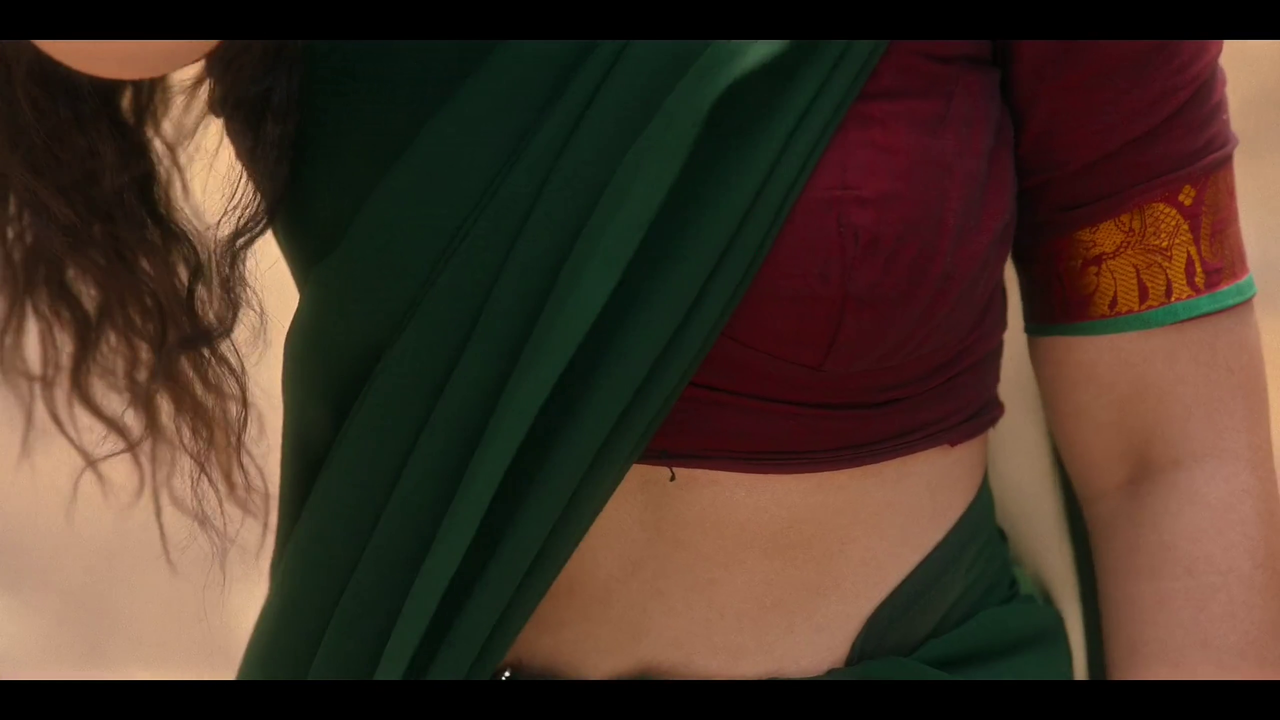 Shriya Kontham navel show